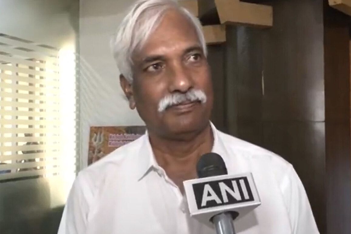 "Congress yielding to Muslim League pressure": BJP's Prakash Reddy on 'Vande Mataram' controversy in Keralam