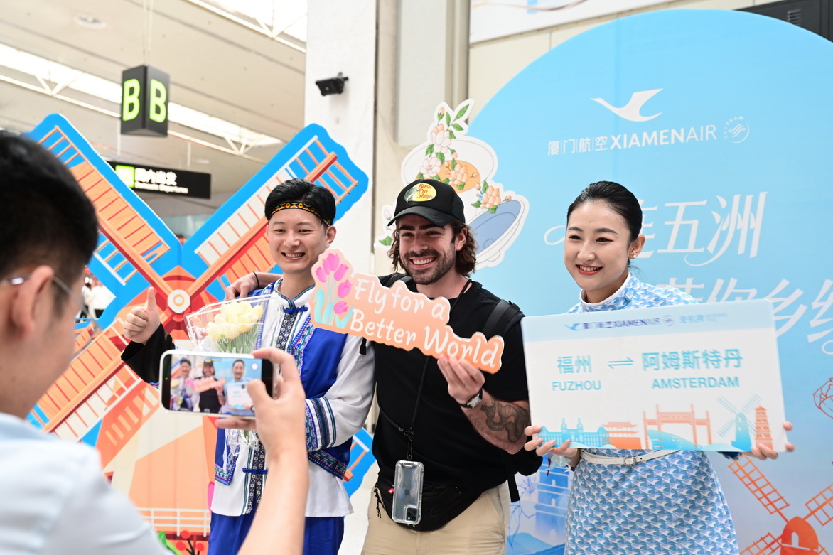 CHINA-FUJIAN-FUZHOU-AMSTERDAM-INAUGURAL DIRECT FLIGHT (CN)