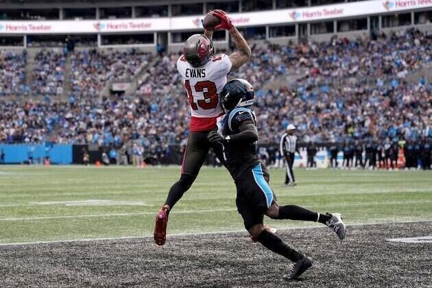 Agent: Buccaneers WR Mike Evans intends to play in '26
