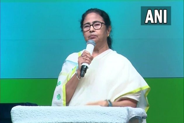 "Else you will be sent to detention camps in name of NRC..." Mamata Banerjee