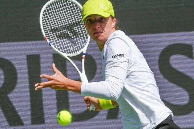 Iga Swiatek makes Indian Wells semis ... again