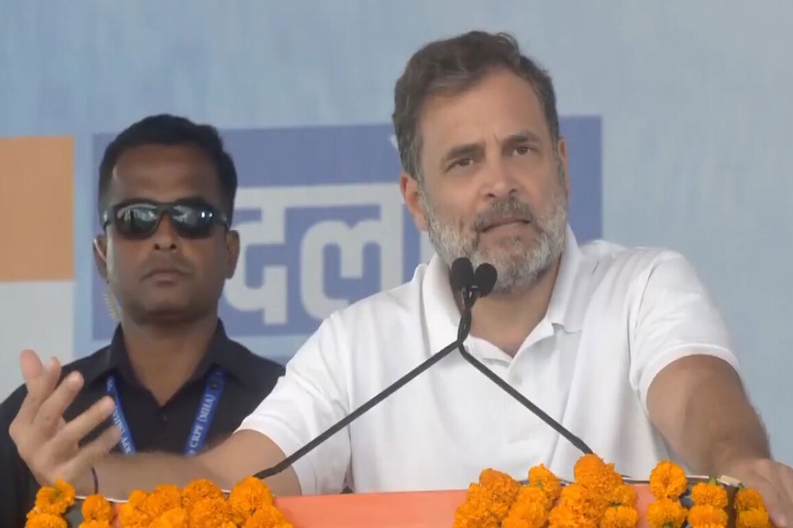 "10% of the population have control over army": Rahul Gandhi at an election rally in Bihar