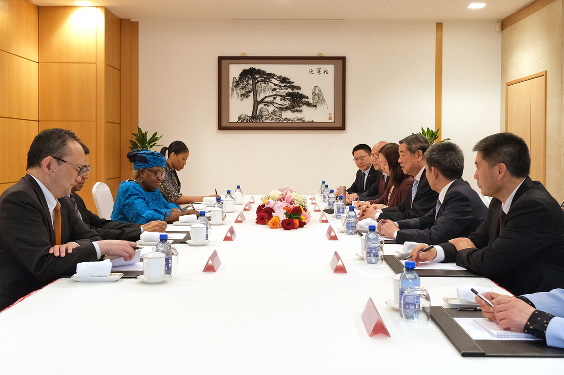 SWITZERLAND-GENEVA-CHINA-HE LIFENG-WTO CHIEF-MEETING