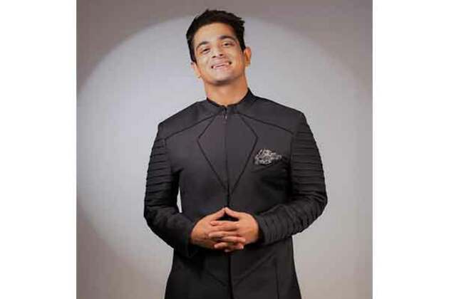 SC permits Ranveer Allahbadia to resume 'The Ranveer Show' subject to 'morality' standards
