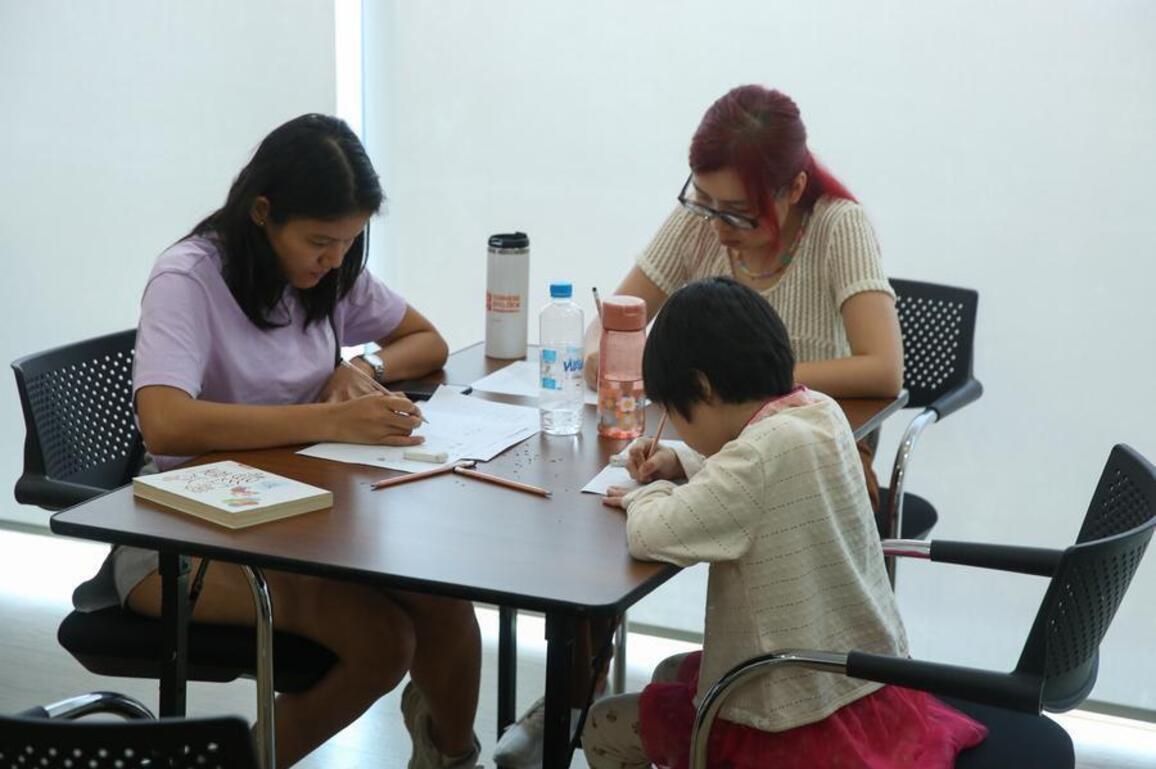 Chinese calligraphy courses in Myanmar's Yangon foster cultural exchanges