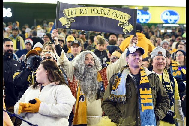 Report: Nashville signs GK Scott
