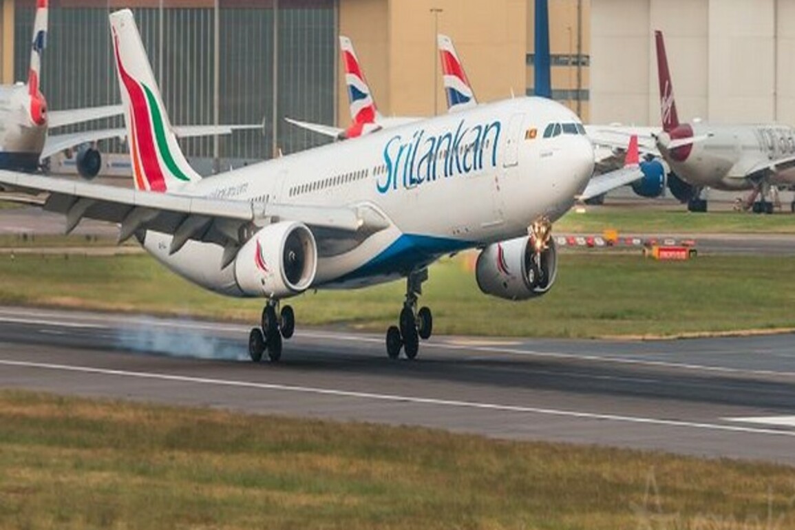 SriLankan Airlines flight inspected in Colombo after suspect warning from India