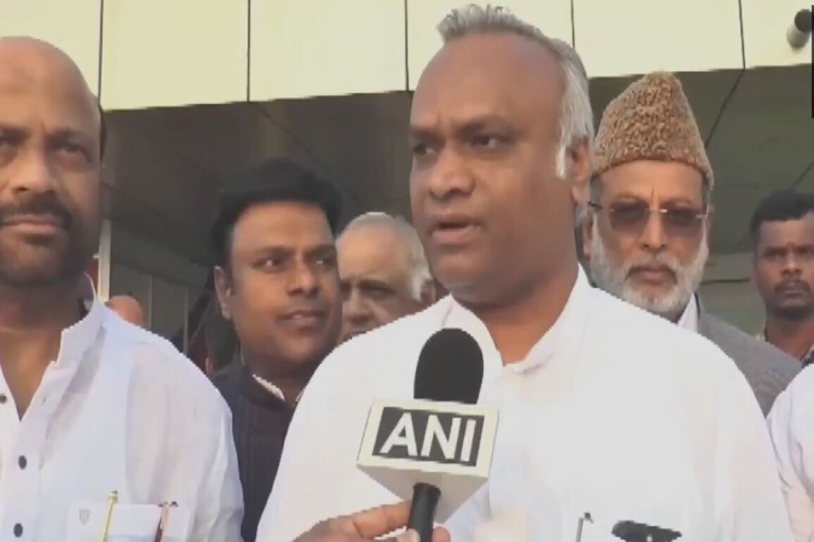 BJP does not intend to ensure 'smooth functioning' of Karnataka assembly: Minister Priyank Kharge