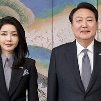 Special prosecutor targets ex-South Korean first lady for fraud
