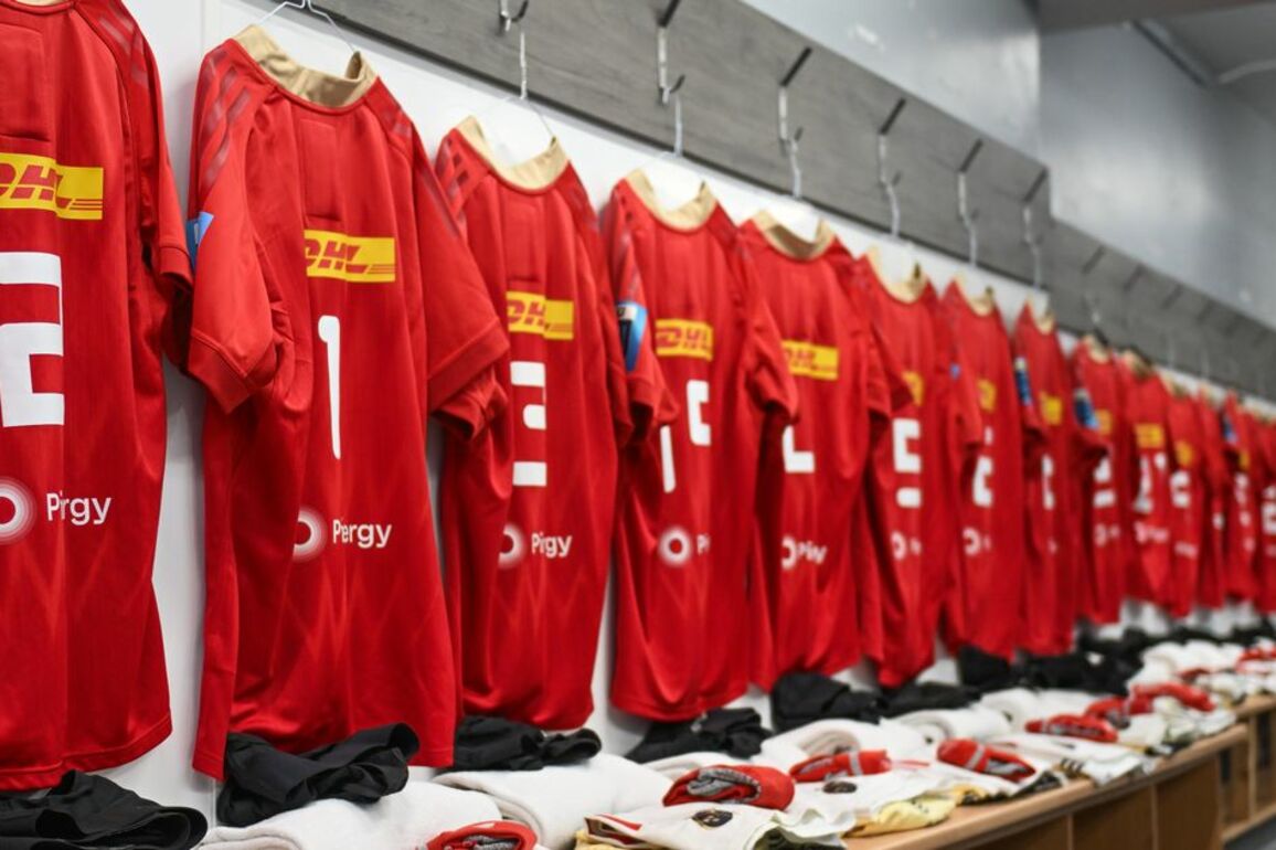 Cardiff v Munster LIVE score updates, stream info and more for URC clash
