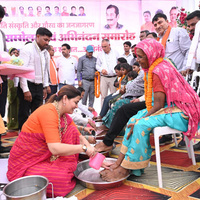 'Ghar wapasi': 200 people, including pastor, return to "original faith" in Chhattisgarh's Kawardha