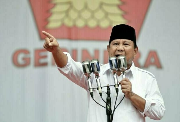 Komunikasi publik kabinet 'gemoy' Prabowo belum transparan dan tak hiraukan kritik