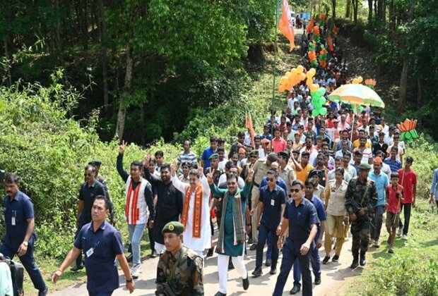 Tripura CM Manik Saha attends road show in Bagma