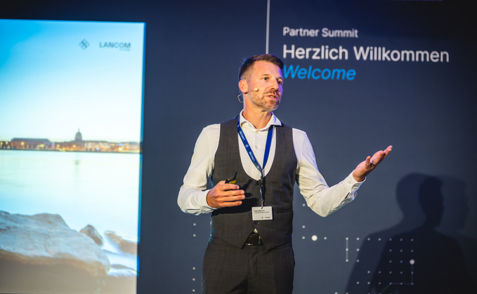 Lancom-CSO Robert Mallinson auf dem diesjährigen Partner-Summit Ende Mai in Mainz