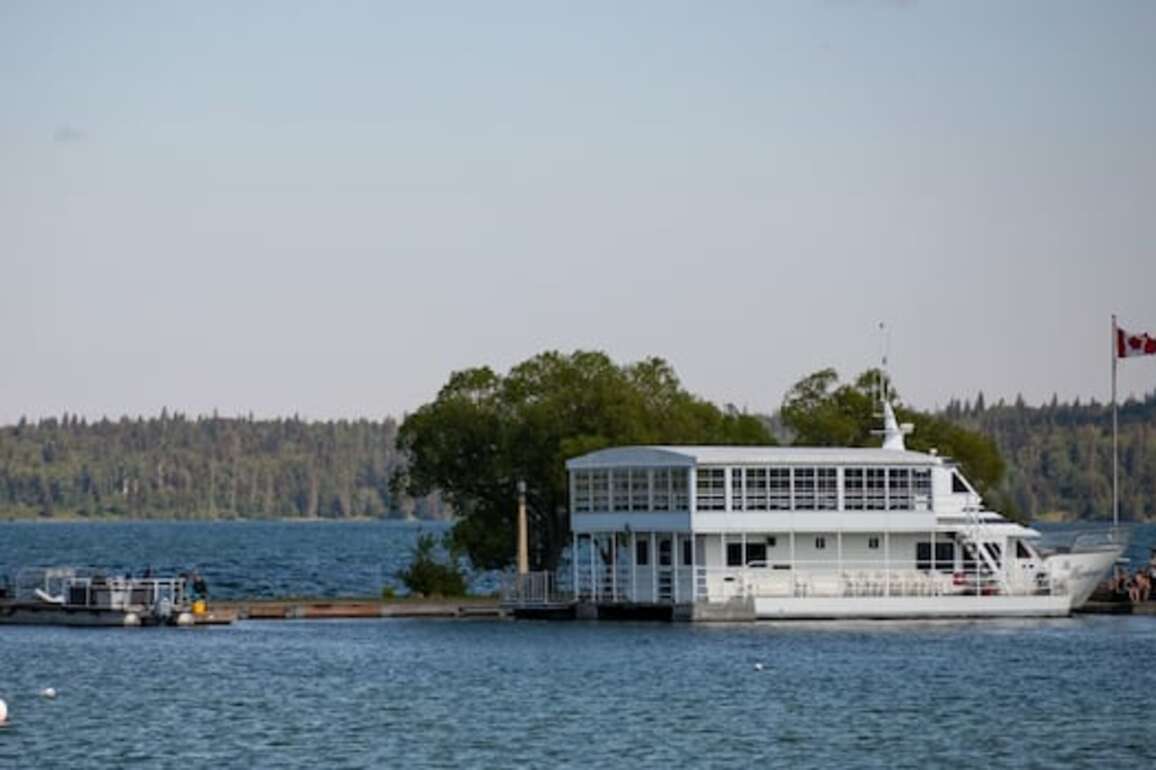 Motorized watercraft banned on Clear Lake in 'disappointing journey' to fight zebra mussels