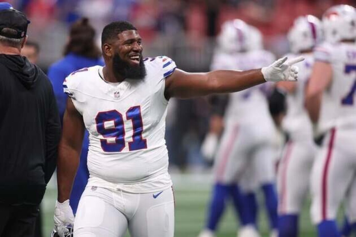 Bills star DT Ed Oliver, WR Curtis Samuel activated to play vs. Broncos