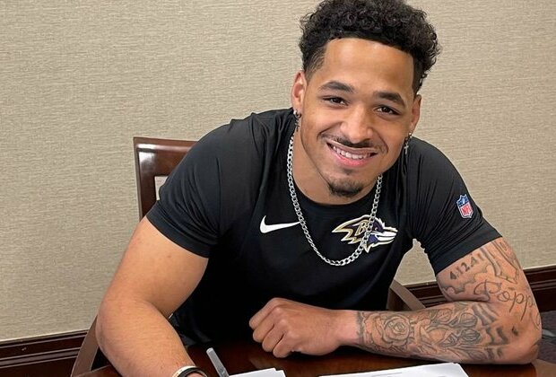 Tylan Wallace Signs With Ravens