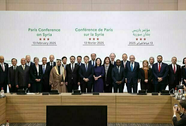 Paris conference calls for support for Syria's political transition, security, stability