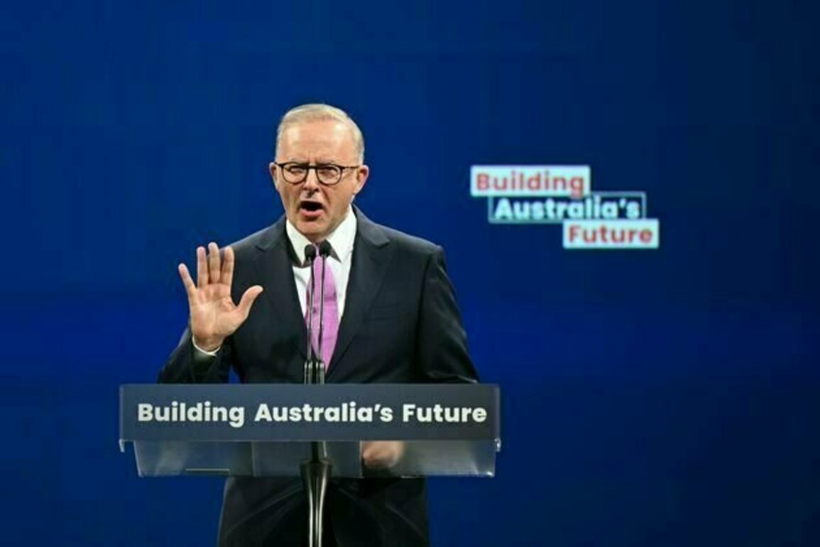 Newspoll steady but Albanese's ratings jump; swing to Labor in marginal seats