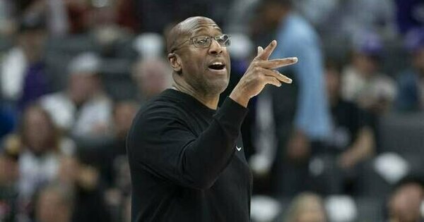 Knicks make it official, hire Mike Brown as head coach