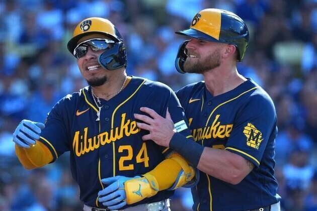 MLB-best Brewers, scrappy Mariners try to stay on a roll
