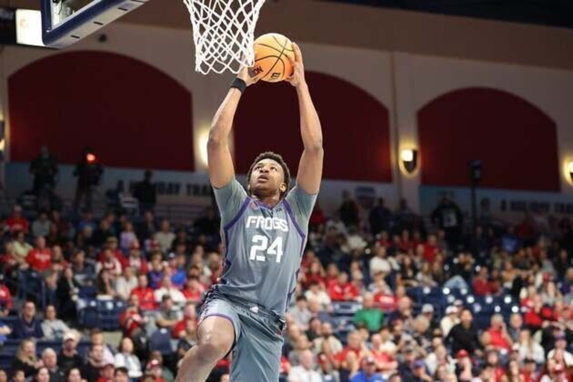 'Calling card' in focus as TCU takes on Incarnate Word