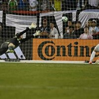 Anders Dreyer brace helps San Diego FC hold off Chicago Fire