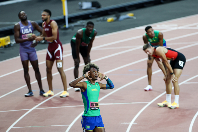 (SP)HUNGARY-BUDAPEST-WORLD ATHLETICS ULTIMATE CHAMPIONSHIP-MEN'S 400M HURDLES