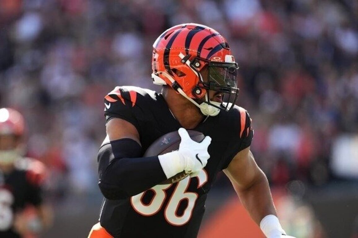 Saints agree to terms with tight end Noah Fant