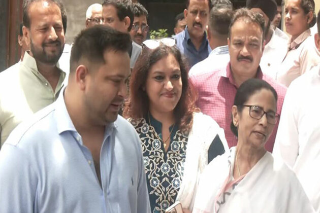 Tejashwi Yadav welcomes baby boy, Mamata Banerjee calls it a moment of joy