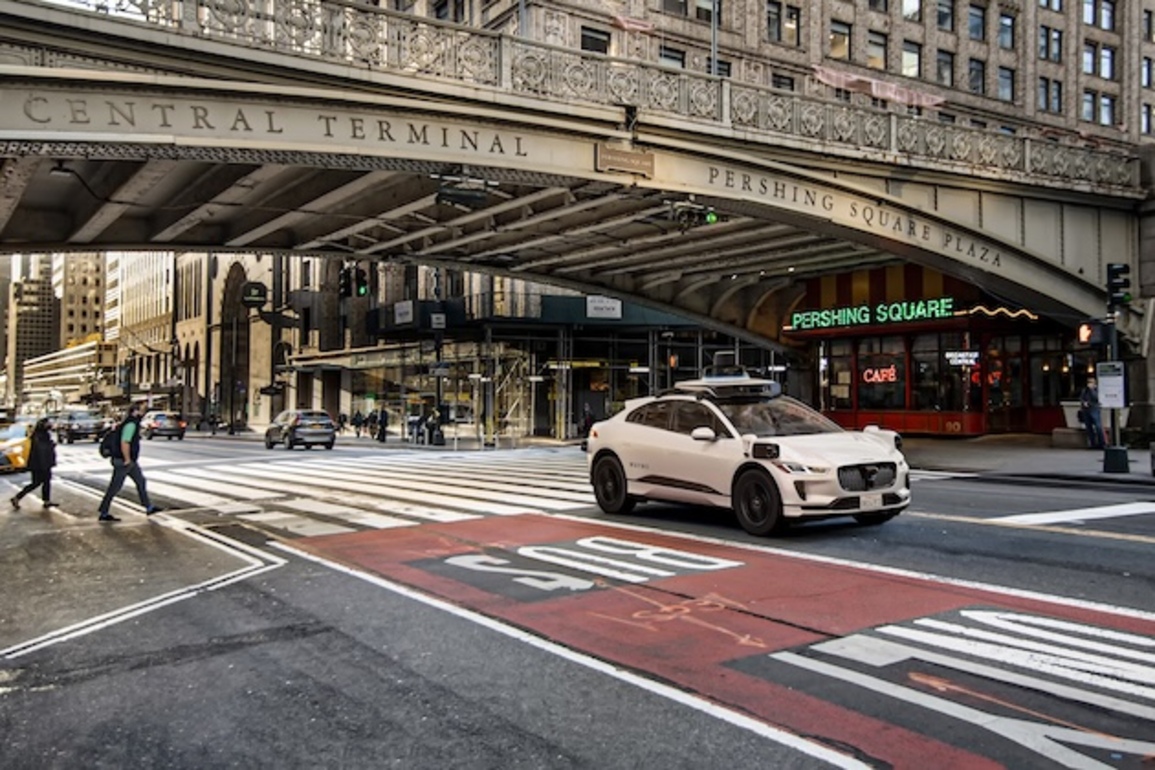 Alphabet’s Waymo to test autonomous vehicles in Manhattan, Brooklyn