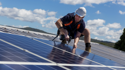 Survey of homeowners reveals size of the solar and heat pump opportunity for merchants