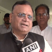 "Atmosphere of scarcity is being created": Avinash Pande criticises Centre over commercial LPG cylinder shortage