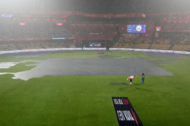IPL 2025: Rain in Bengaluru delays toss for RCB-KKR clash
