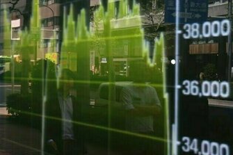 Global Markets Slide As US-China Tariff Tensions Escalate
