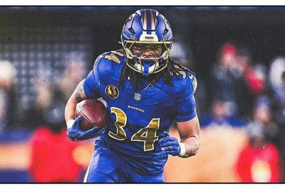 How Running Back Keaton Mitchell Fits in Chargers Offense