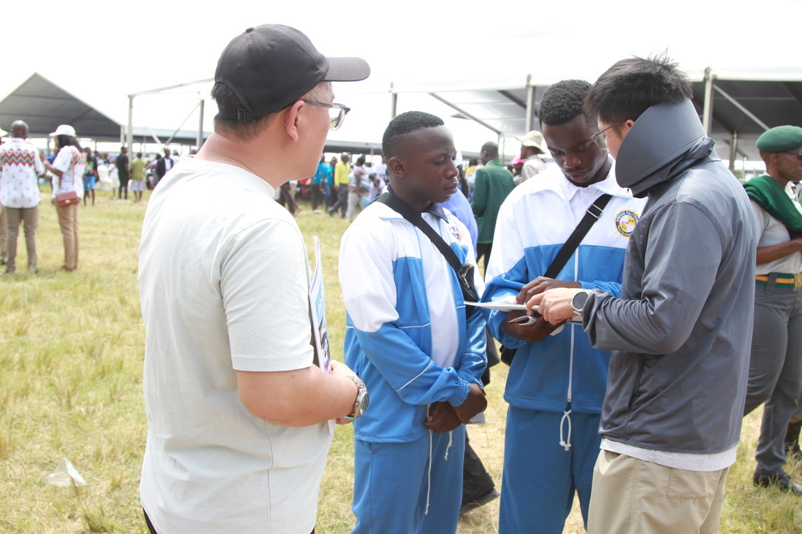 ZIMBABWE-MASHONALAND EAST-JOB FAIR-CHINESE FIRM-ZIMBABWEAN YOUTHS