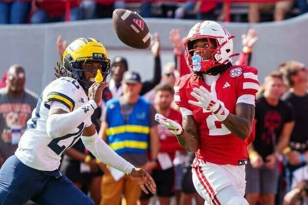 No. 21 Michigan continues Nebraska's Big Ten opener woes