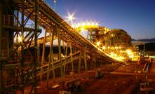 Aussie gold output surges