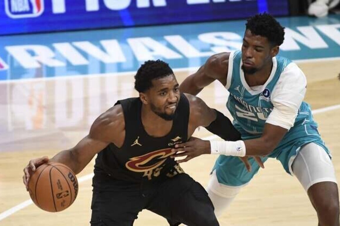 Can Hornets rediscover mojo against white-hot Cavs?