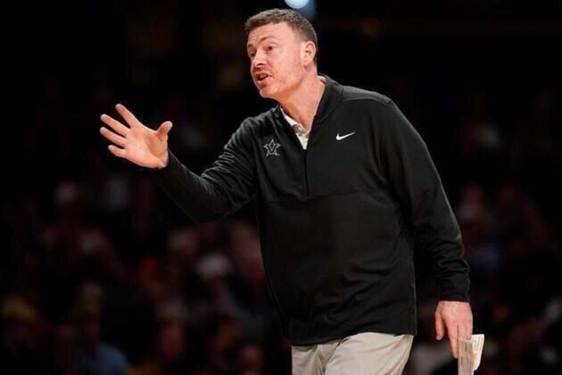 No. 25 Vanderbilt opens season-ending road swing vs. Kentucky