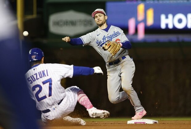 Walker Buehler extends dominance as Dodgers beats Cubs