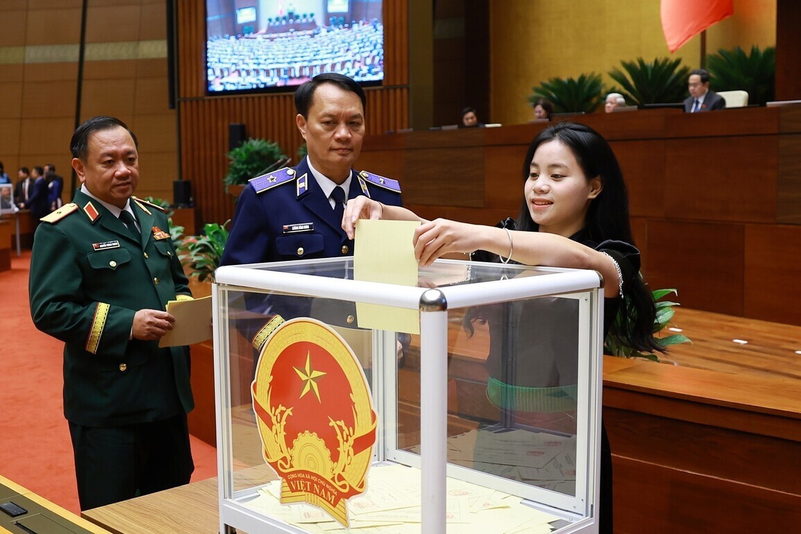 (SpotNews) VIETNAM-HANOI-LE MINH HUNG-NEW PRIME MINISTER