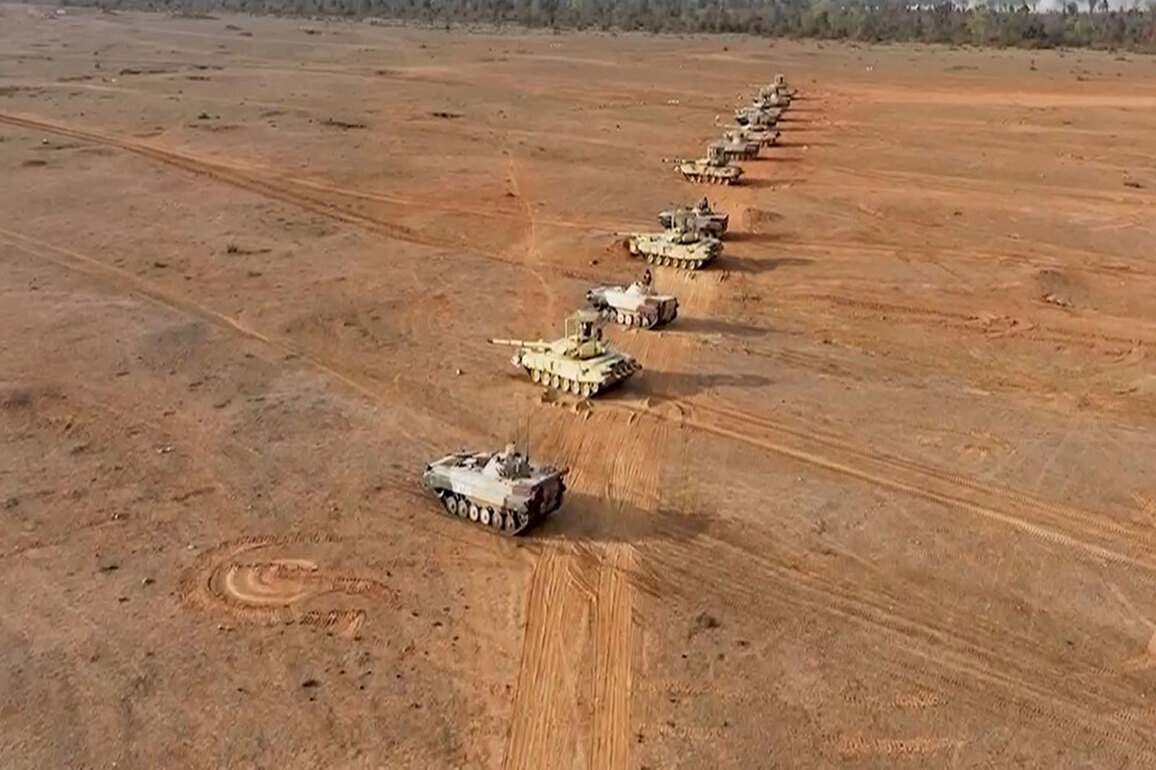 Southern Army Commander Lt Gen Dhiraj Seth witnesses culmination of Exercise 'Amogh Jwala' at Babina Firing range