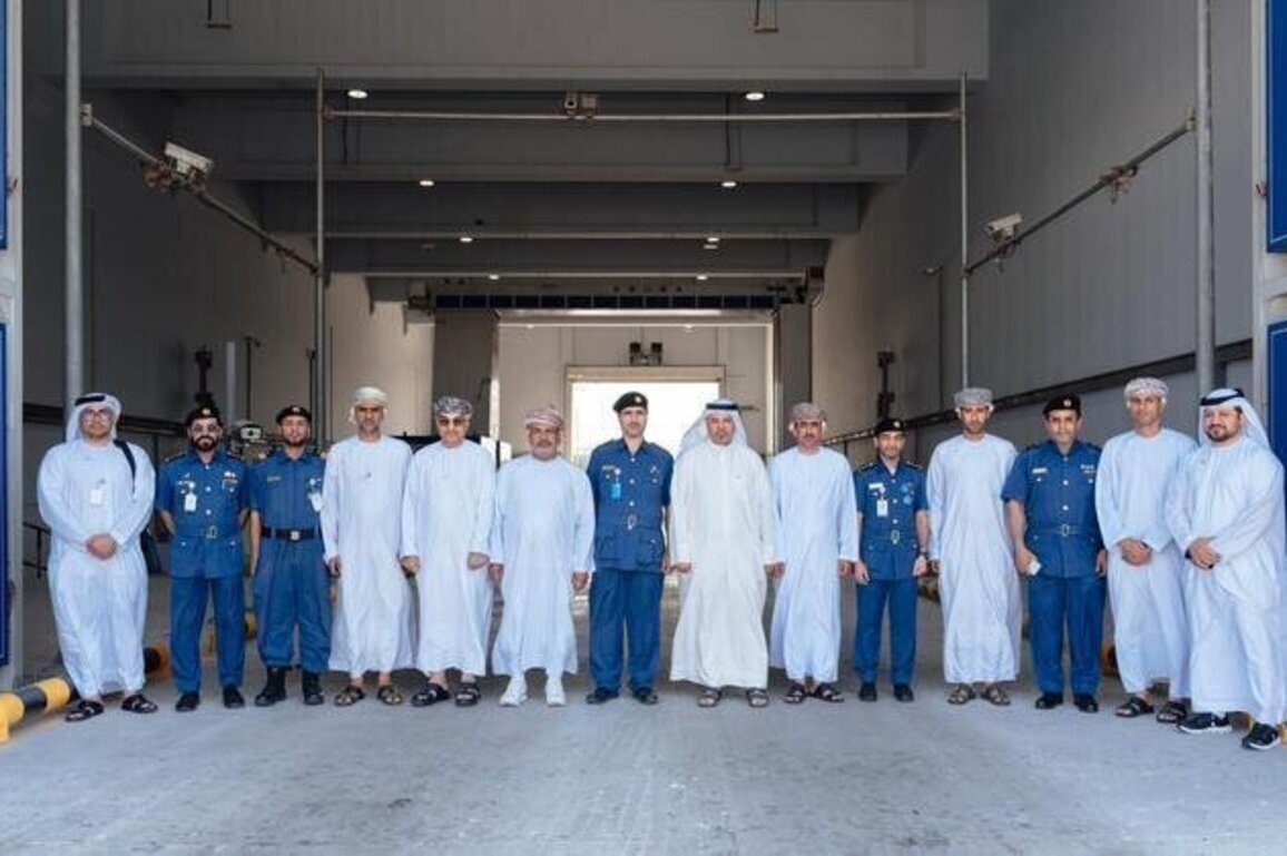 Dubai Customs discusses cooperation with senior Omani delegation
