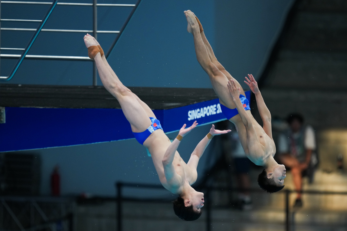 (SP)SINGAPORE-WORLD AQUATICS CHAMPIONSHIPS-DIVING-MEN 10M SYNCHRONISED