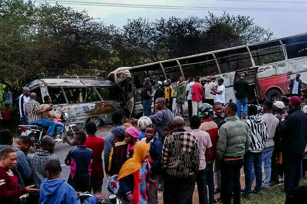 Dozens killed in bus crash in Tanzania 