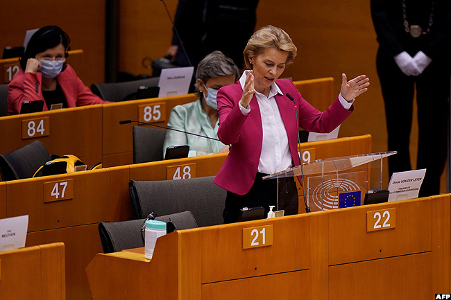   resident rsula von der eyen speaks during a plenary session of the uropean arliament in russels on ednesday