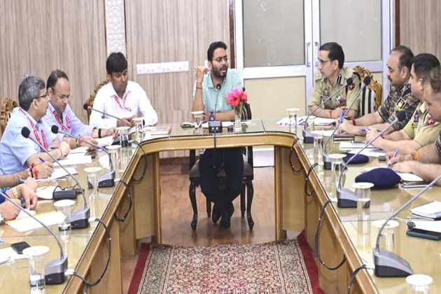 J-K: Vaishno Devi Shrine Board CEO reviews yatra preparedness ahead of Shardiya Navratra