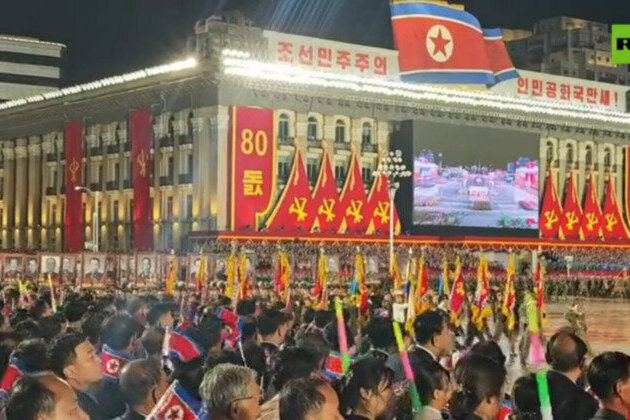 North Korea holds massive military parade 